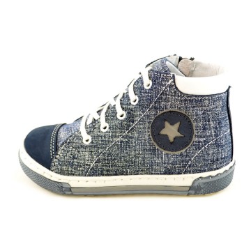 142 0Hoge jongens gympen 2